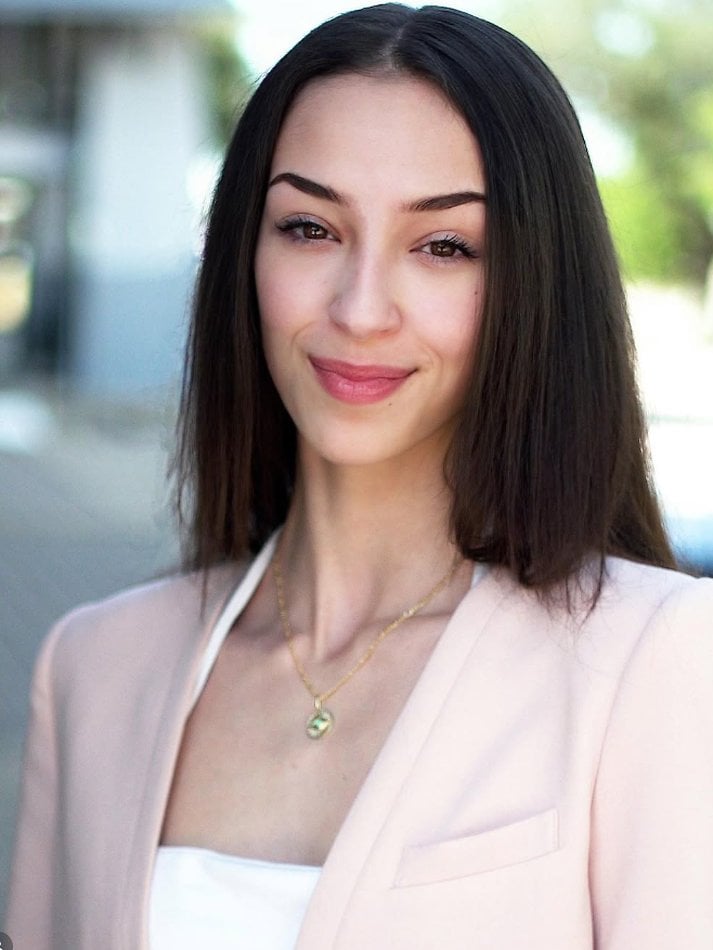 Nicole Mc Narie — 42 Model Management
